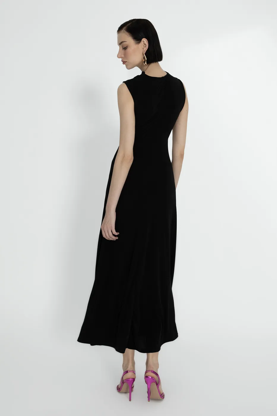 Bayan Siyah Dik Yaka Degaje Yakalı  Midi Elbise