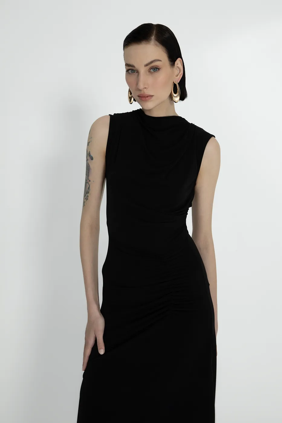 Bayan Siyah Dik Yaka Degaje Yakalı  Midi Elbise