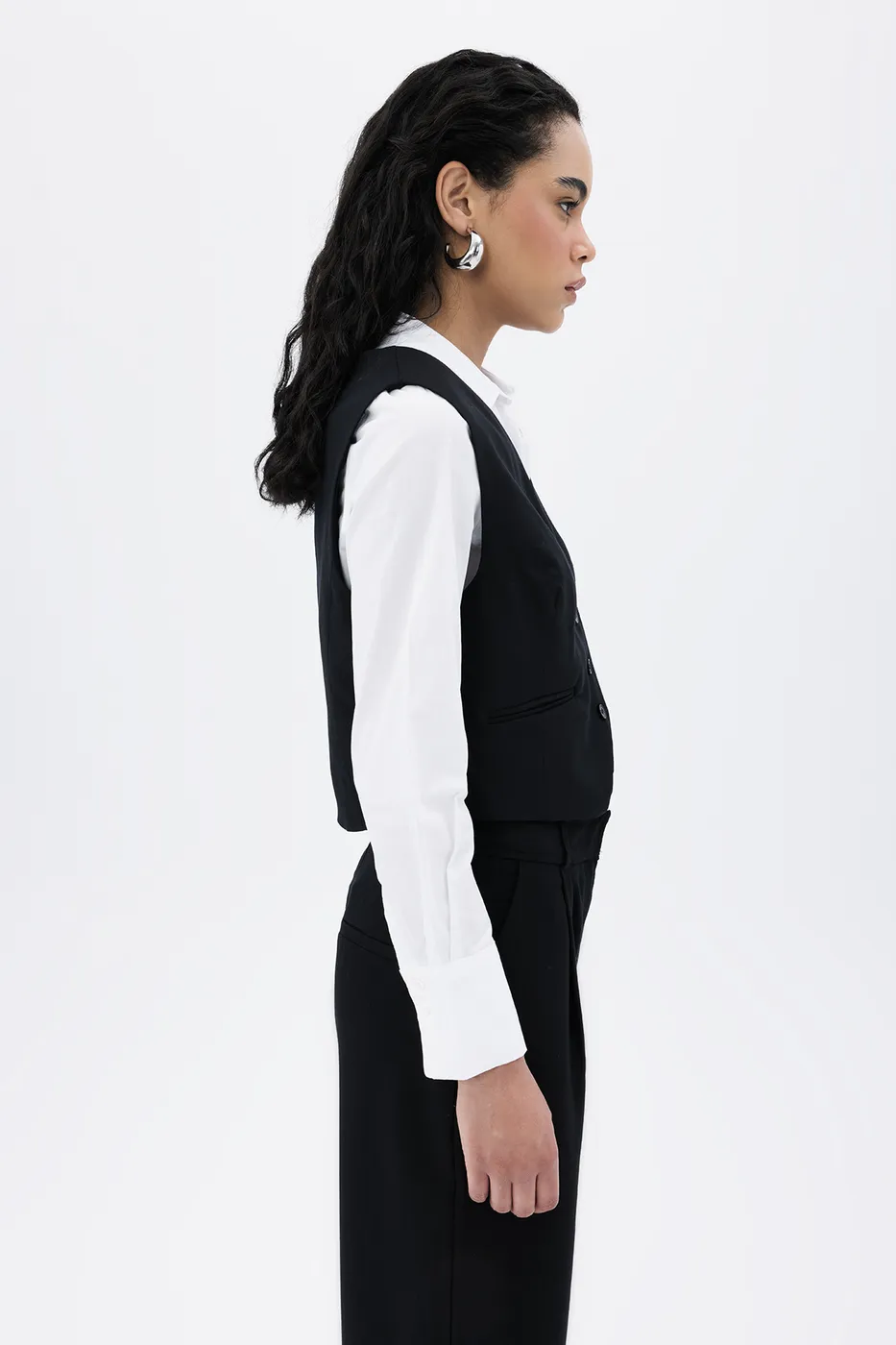 Bayan Siyah Düğmeli Fit Yelek