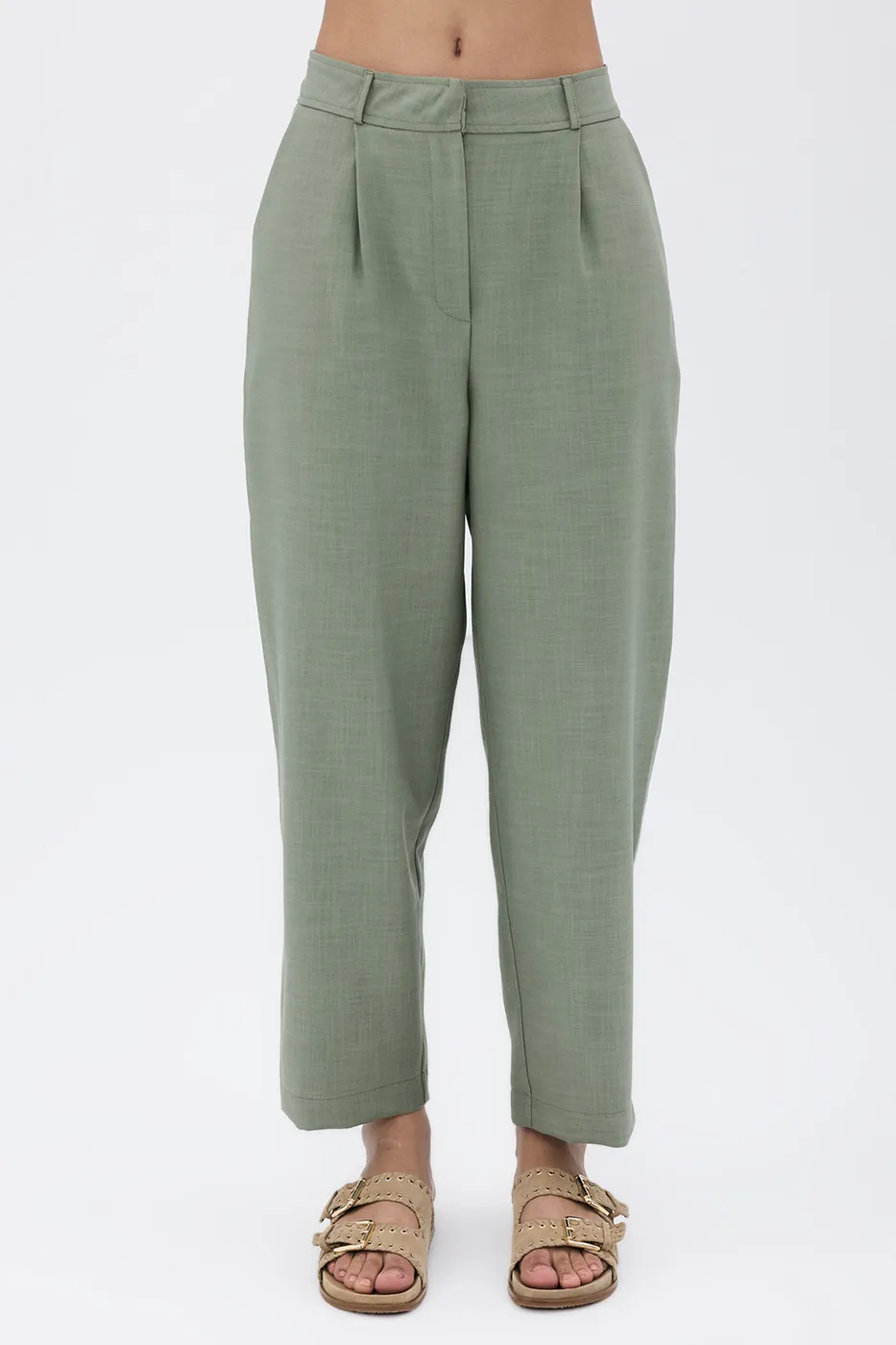 Bayan Haki Pileli Havuç Pantolon