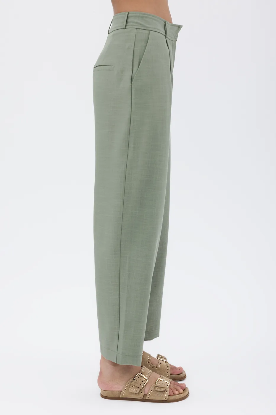 Bayan Haki Pileli Havuç Pantolon