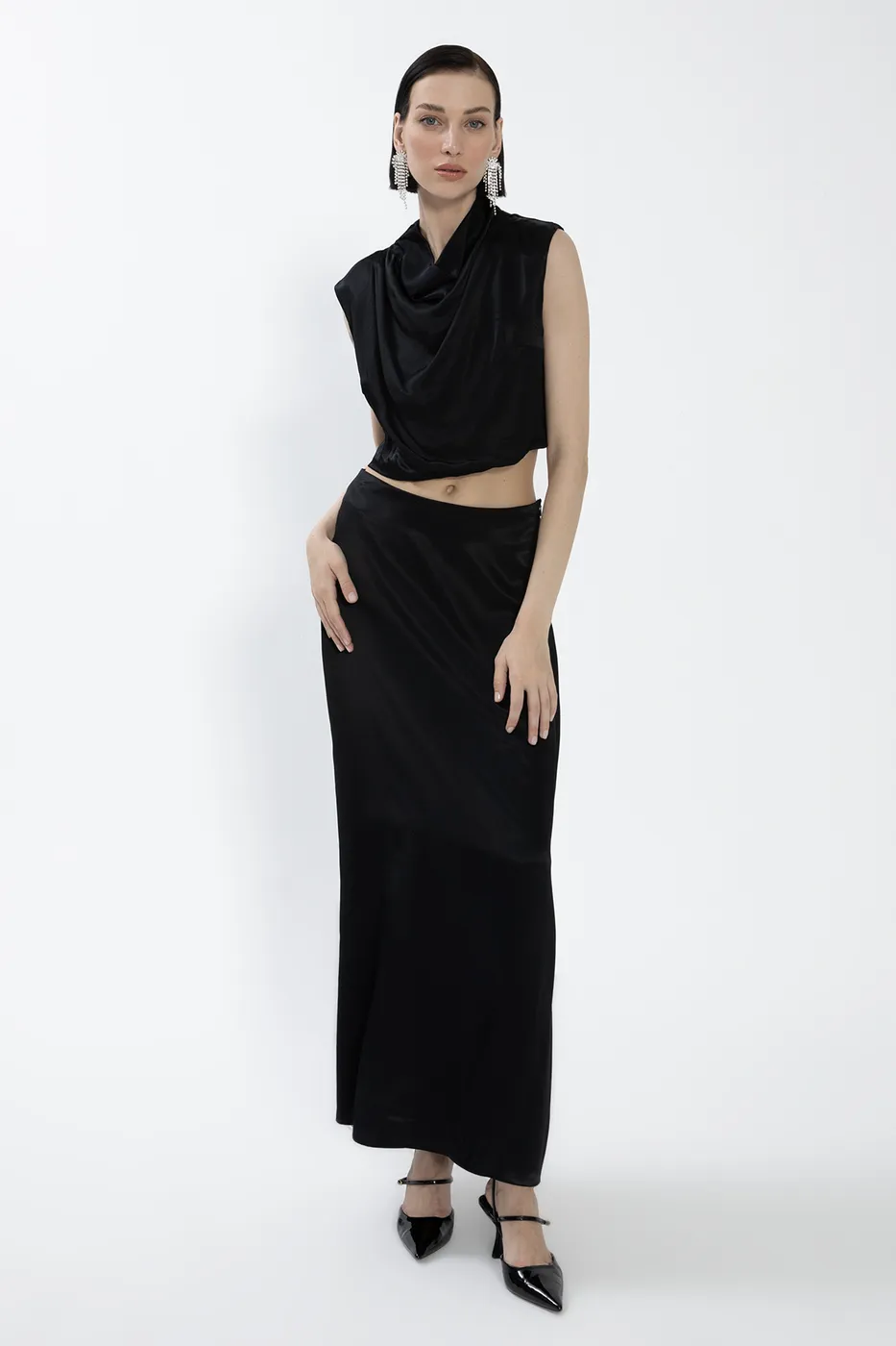 Bayan Siyah Saten Midi Etek