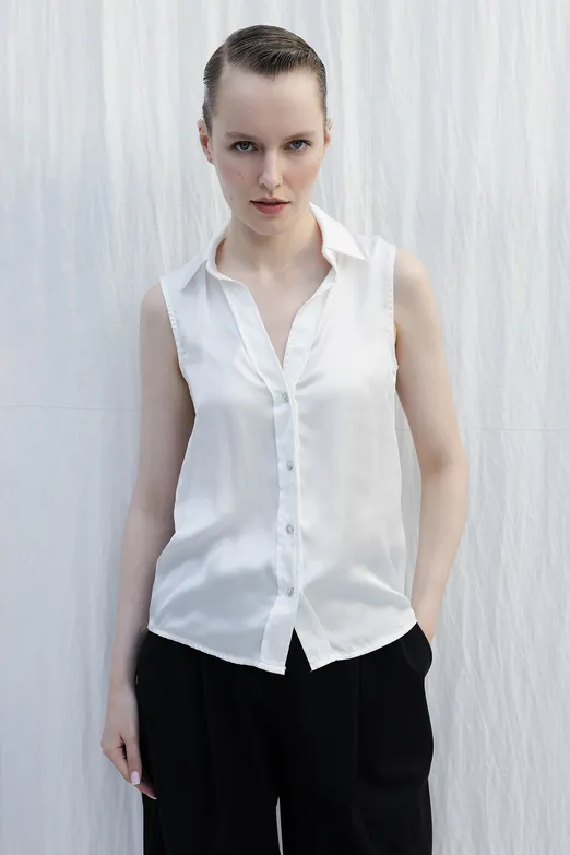 Bayan Beyaz Kolsuz Saten Gömlek - BSL