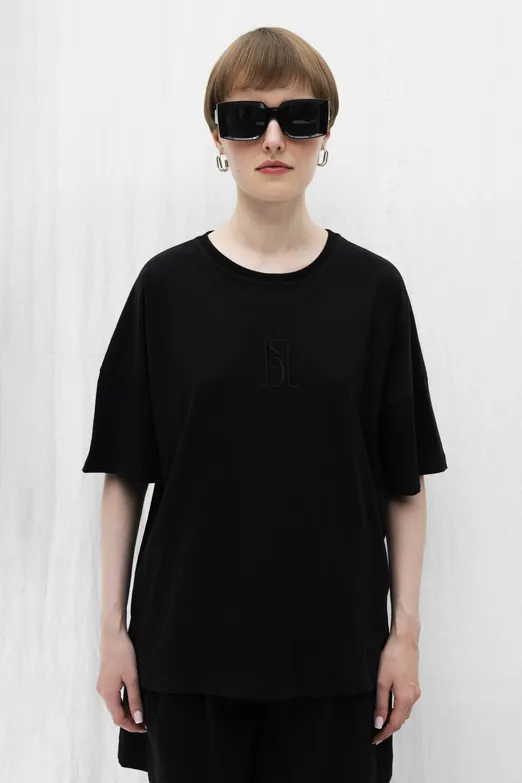 Bayan Siyah Nakışlı Basic Tshirt - BSL