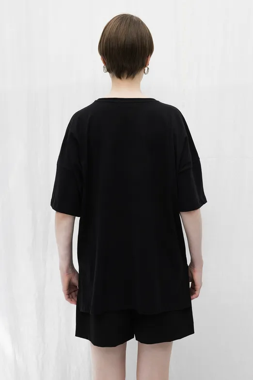 Bayan Siyah Nakışlı Basic Tshirt - BSL