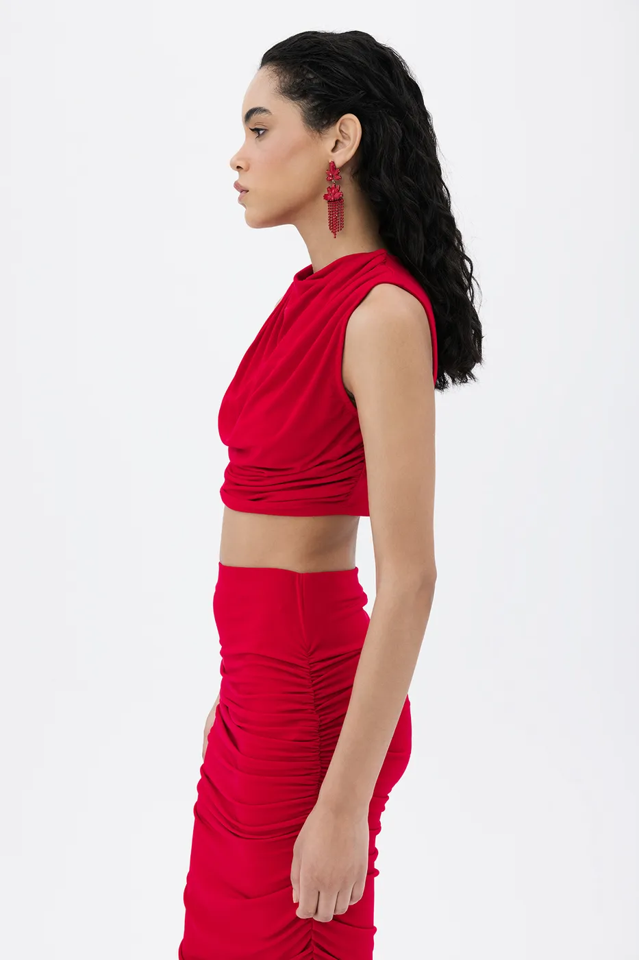 Bayan Kırmızı Dik Degaje Yakalı Crop Bluz