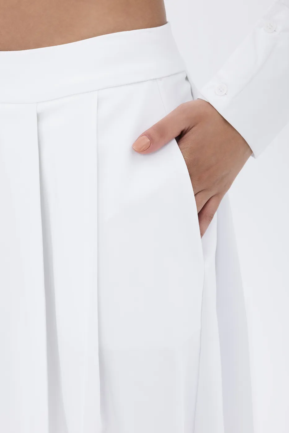 Bayan Beyaz Pileli Midi Etek