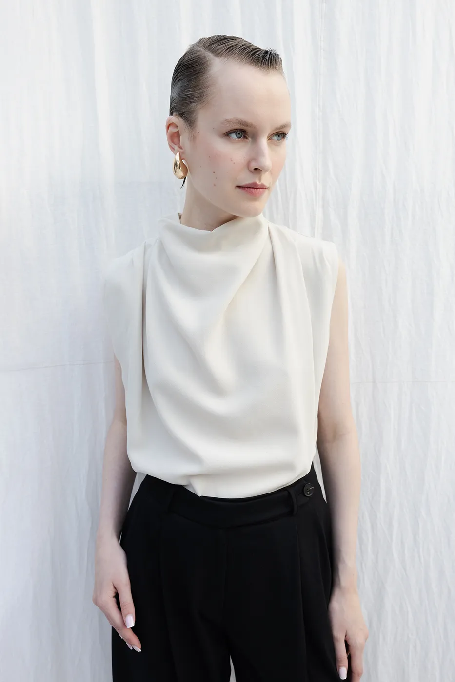 Bayan Taş Dik Degaje Yakalı Bluz