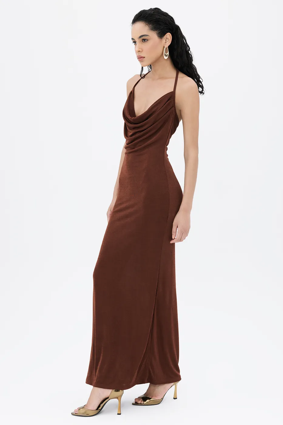 Bayan Kahverengi Degaje Yakalı Askılı Maksi Elbise