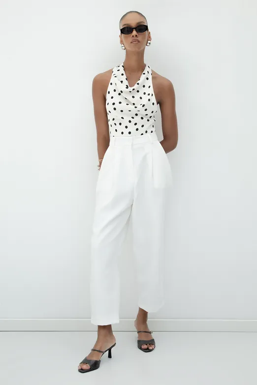 Bayan Beyaz Pileli Havuç Pantolon - BSL