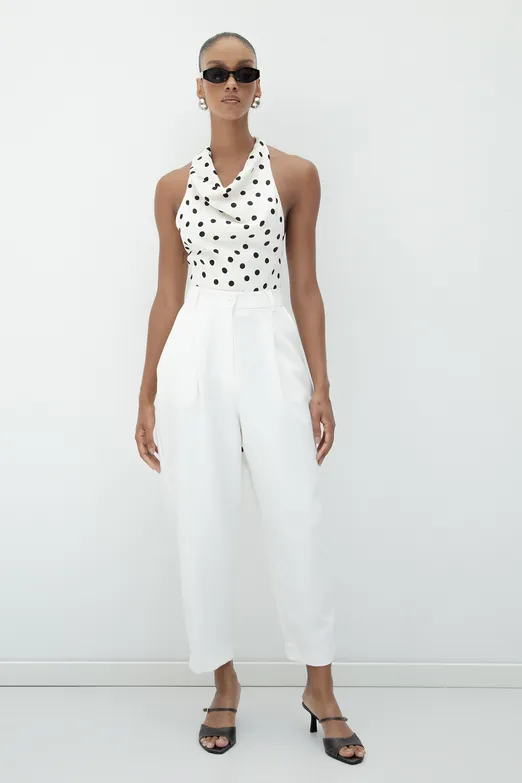 Bayan Beyaz Pileli Havuç Pantolon - BSL