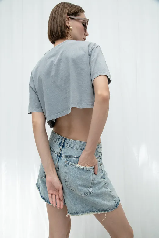 Bayan Mavi Pis Paça Detaylı Denim Şort - BSL