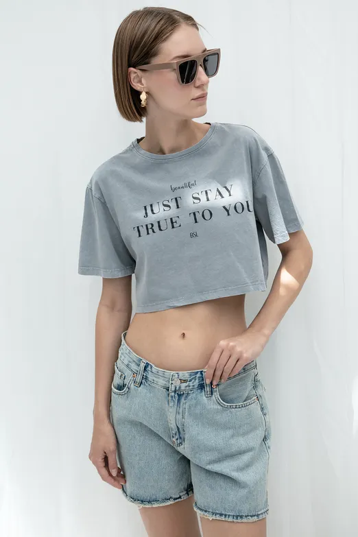 Bayan Mavi Pis Paça Detaylı Denim Şort - BSL