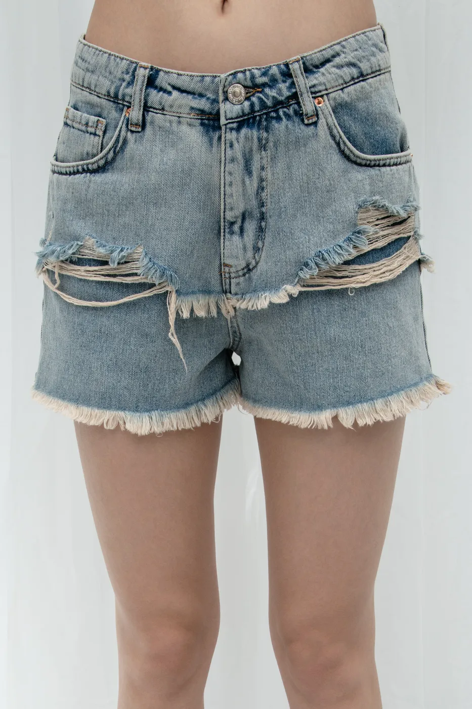 Bayan Mavi Yıpratmalı Denim Mini Şort