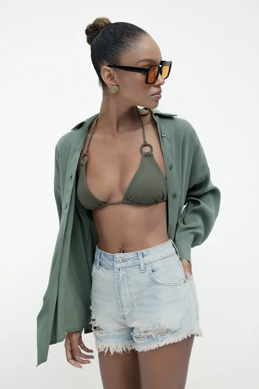 Bayan Mavi Yıpratmalı Denim Mini Şort - BSL