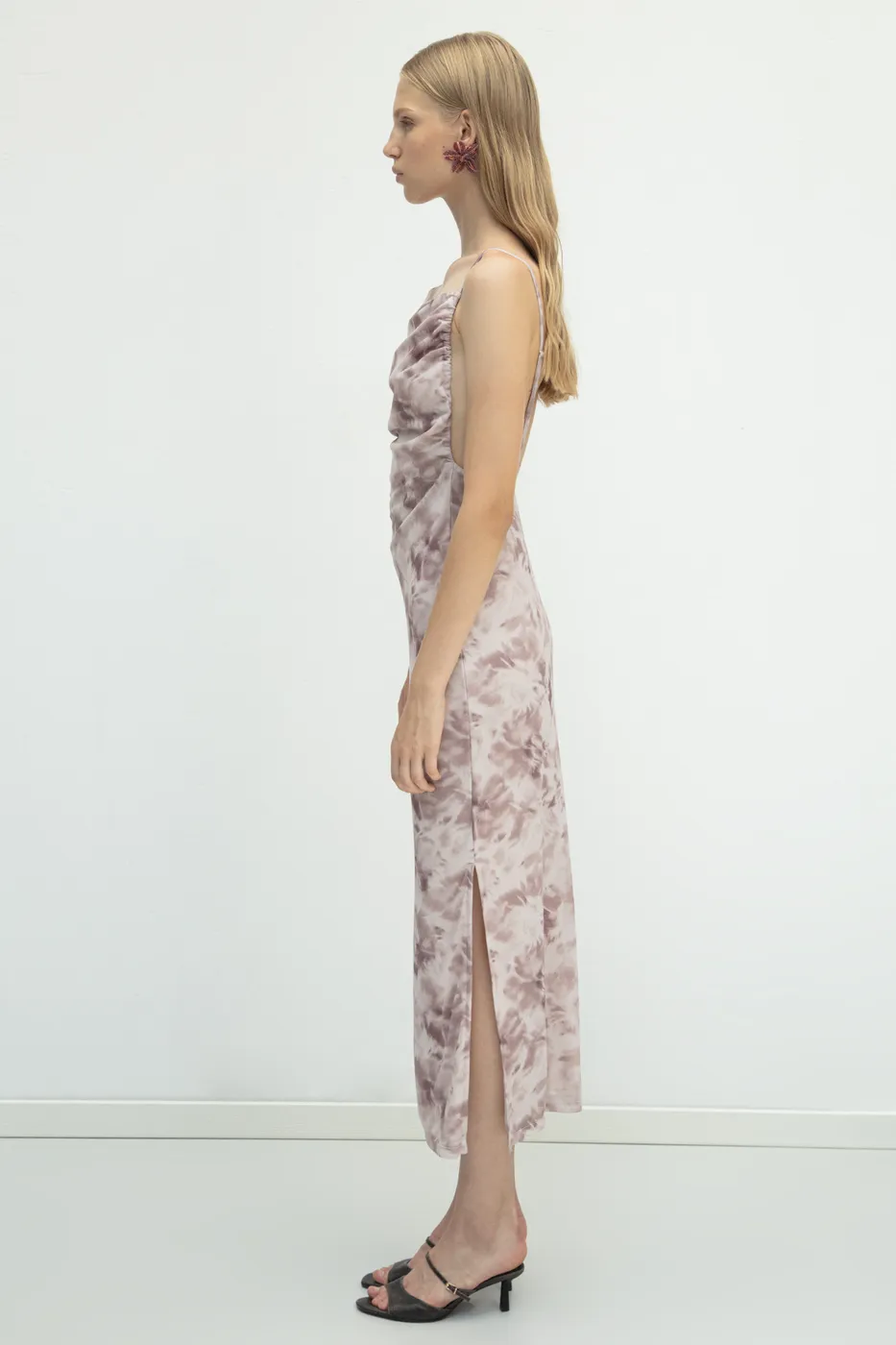 Bayan Kahverengi Askılı Tül Midi Elbise