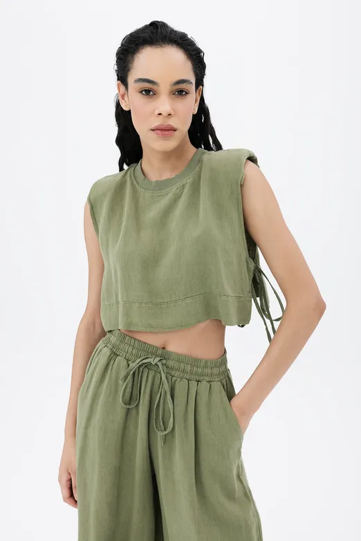 Bayan Yeşil %100 Keten Yandan Bağcıklı Crop Bluz - BSL