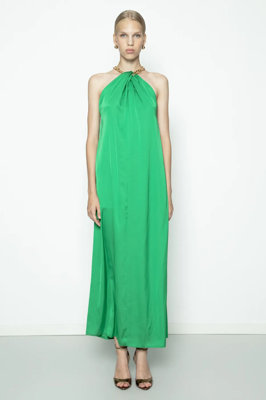 Bayan Yeşil Zincir Detaylı Saten Maksi Elbise