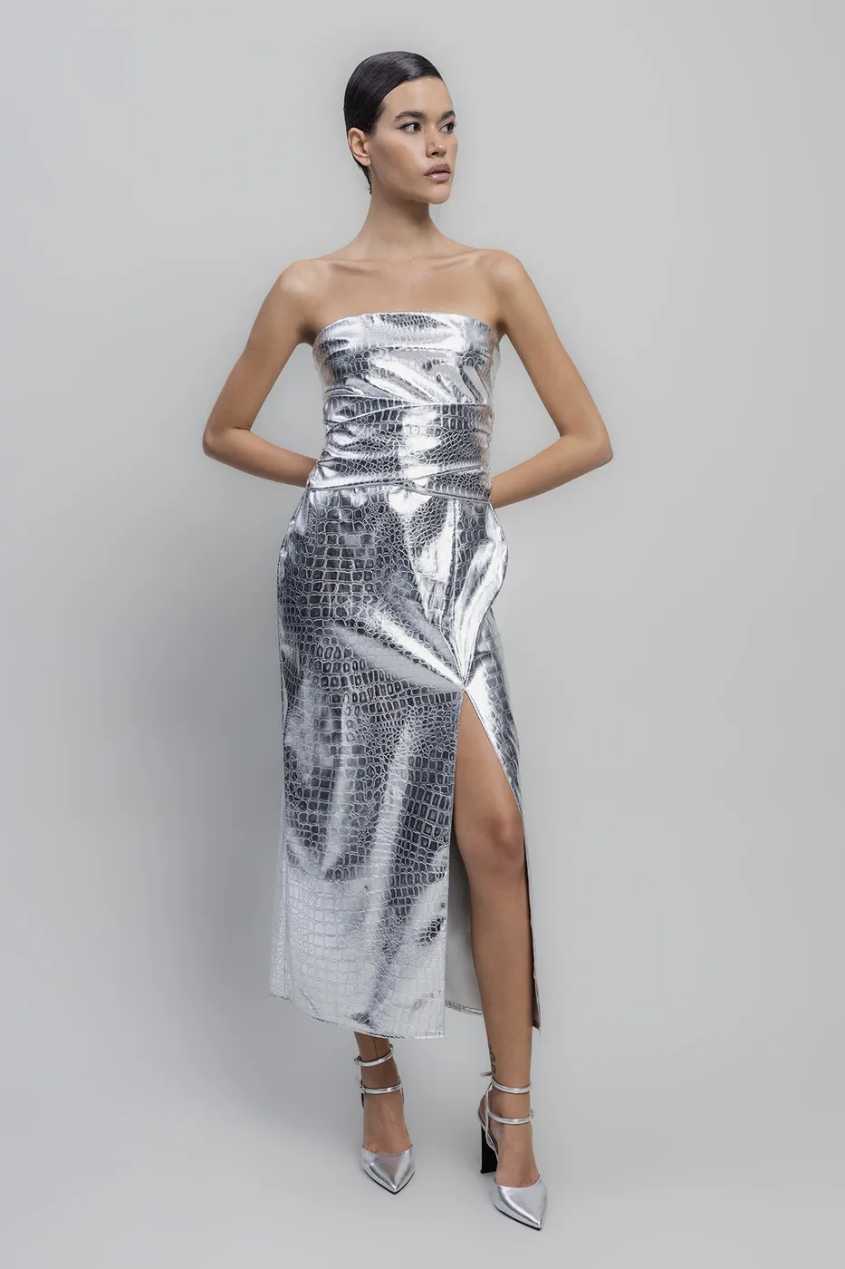 Bayan Gümüş Straplez Varak  Midiİ Elbise