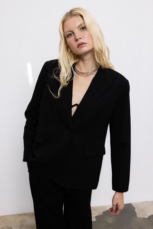 Bayan  Tek Düğmeli Blazer Ceket