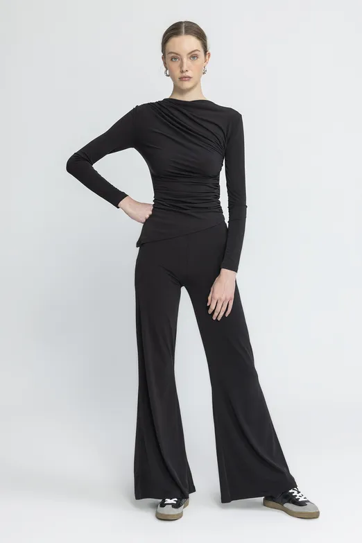 Bayan Siyah İspanyol  Paça Pantolon - BSL