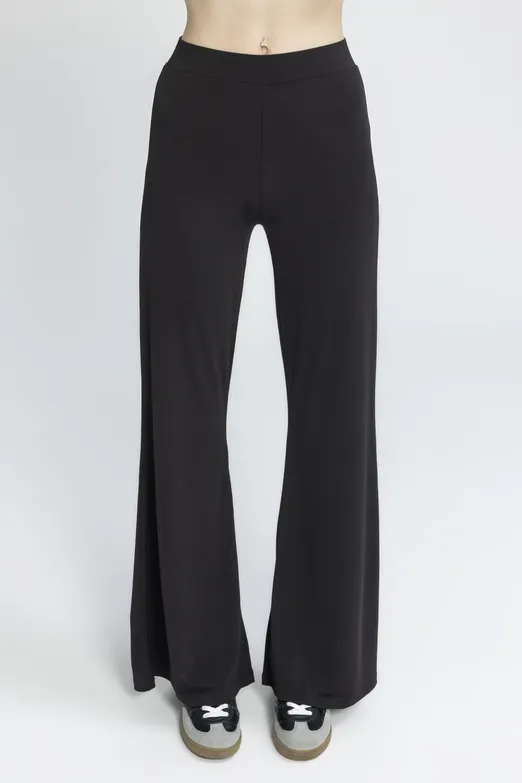 Bayan Siyah İspanyol  Paça Pantolon - BSL