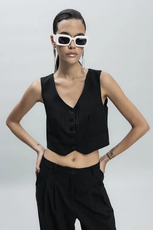 Bayan Siyah Crop Fit Yelek - BSL
