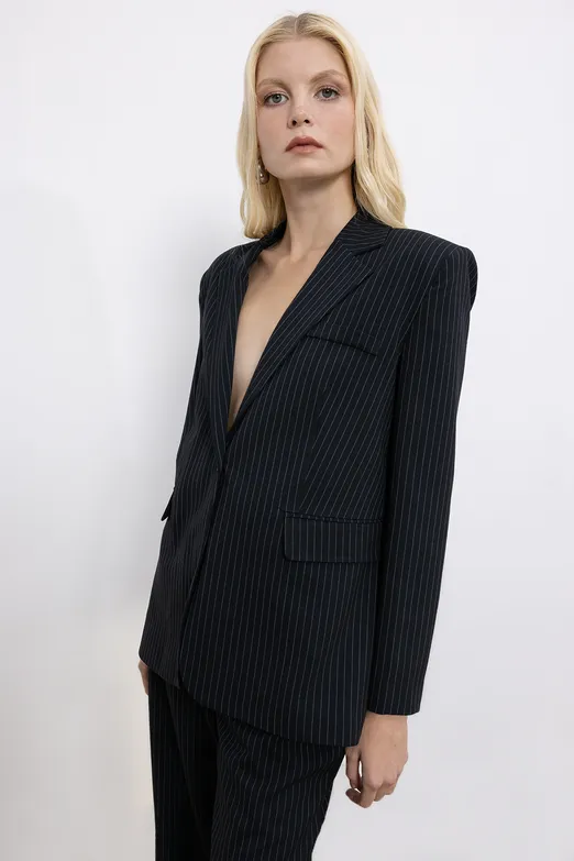 Bayan Siyah Çizgili Blazer Ceket - BSL