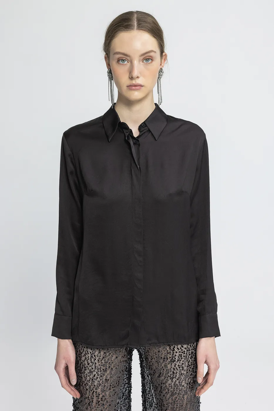 Bayan Siyah Saten Regular Gömlek