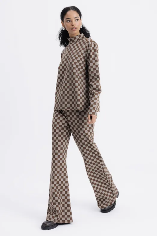 Bayan Kahverengi Düz Kesim Pantolon - BSL