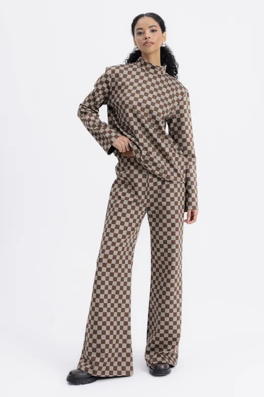 Bayan Kahverengi Düz Kesim Pantolon - BSL