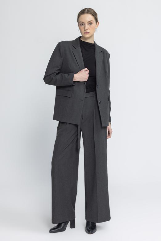 Bayan  Kemer Tokalı Pileli Pantolon