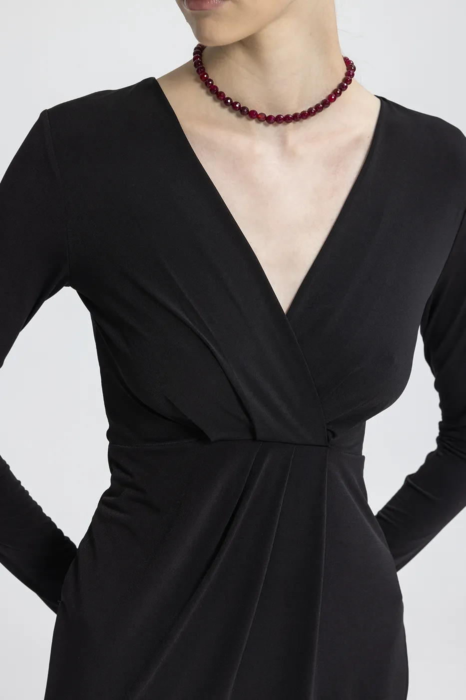 Bayan Siyah V Yakalı Midi Elbise