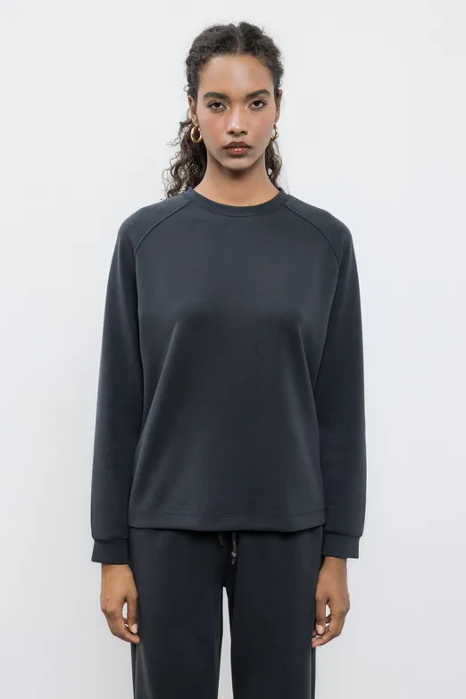 Bayan Siyah Bisiklet Yaka Basic Sweatshirt - BSL