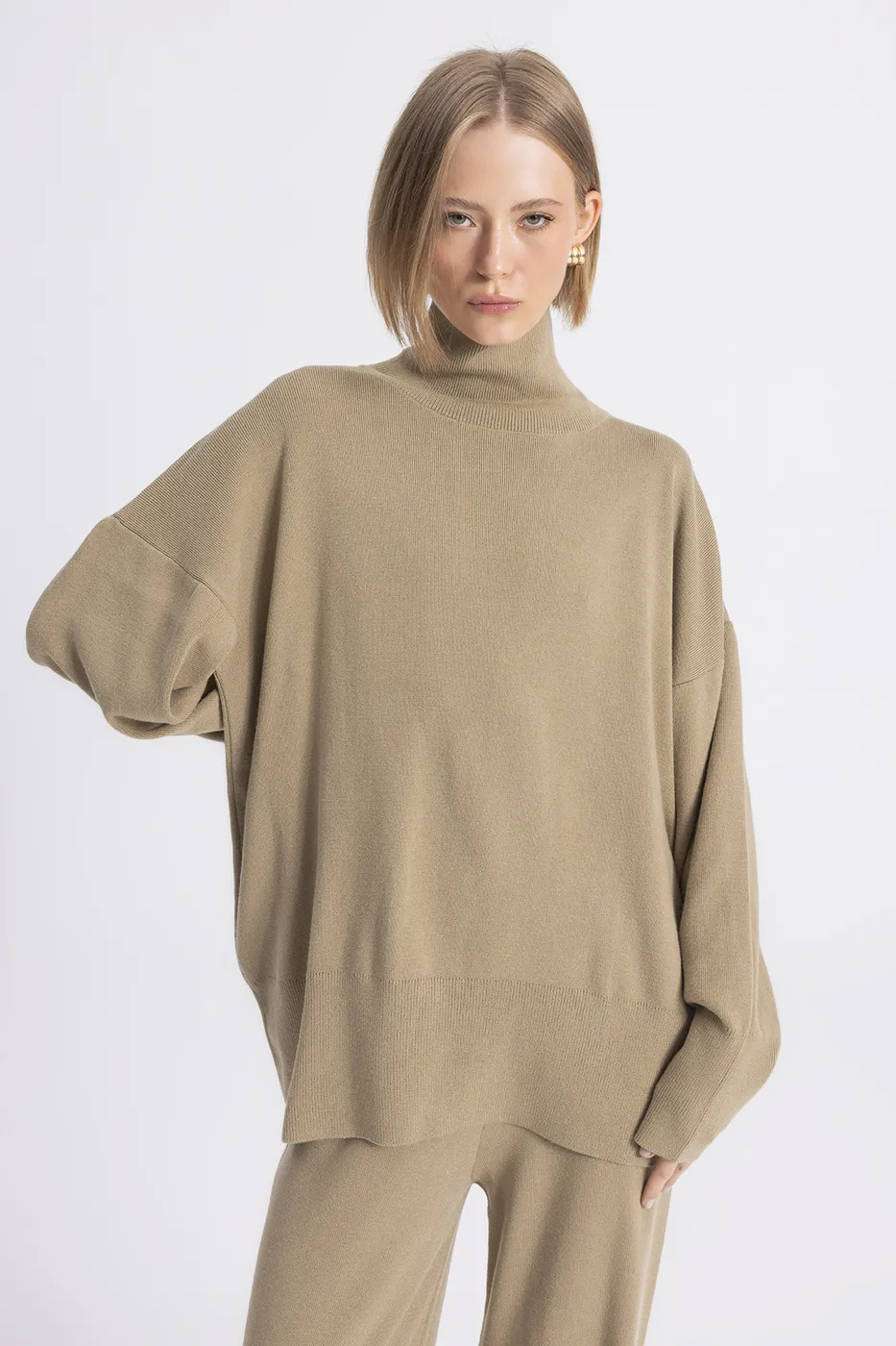 Bayan Yeşil Dik Balıkçıl Yaka Triko Kazak