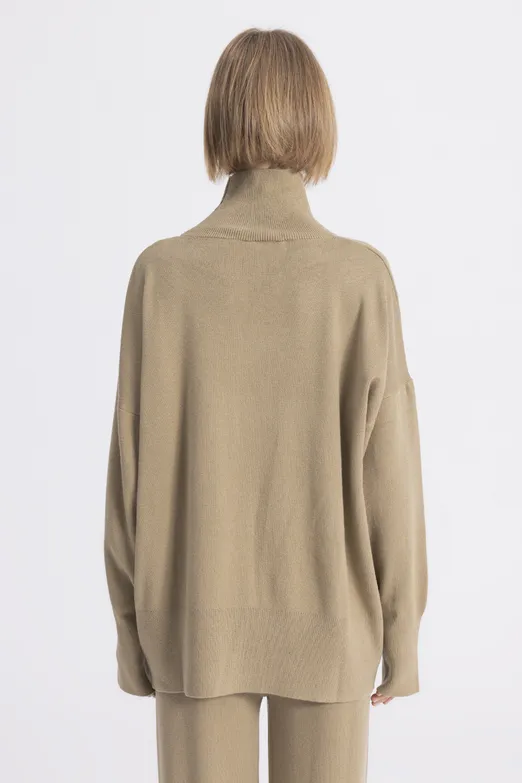 Bayan Yeşil Dik Balıkçıl Yaka Triko Kazak - BSL