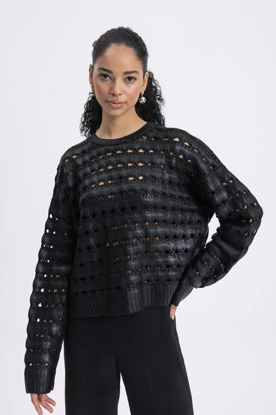 Bayan Siyah Varaklı Ajurlu Oversize Kazak