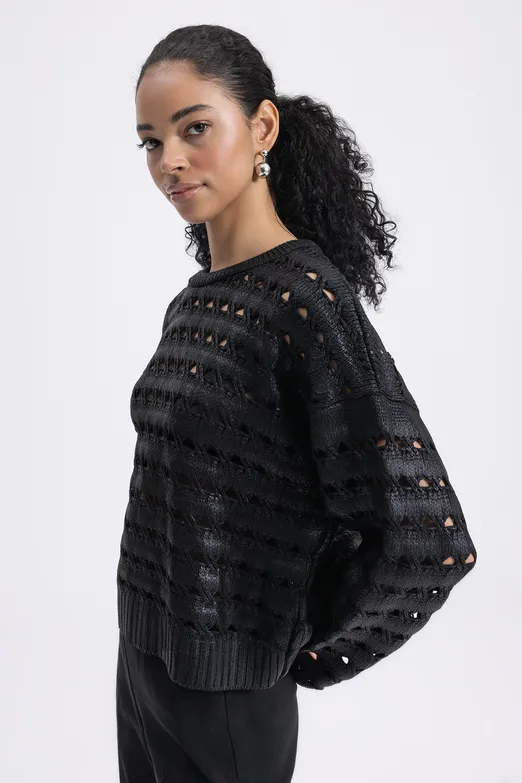 Bayan Siyah Varaklı Ajurlu Oversize Kazak - BSL