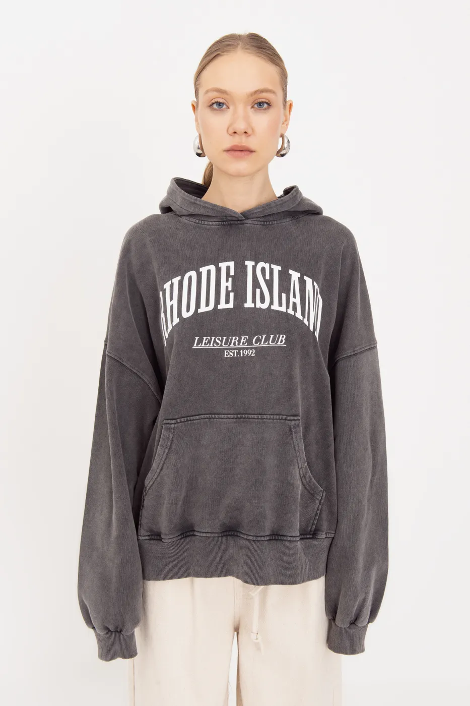 Bayan Antrasit Yıkamalı Baskılı  Kapüşonlu Oversize Sweatshirt