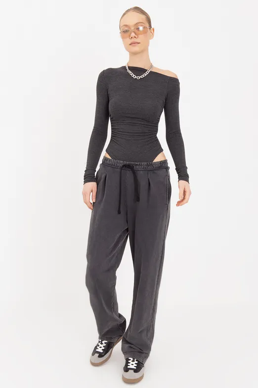 Bayan Antrasit Yıkamalı Pile Detaylı Pantolon - BSL
