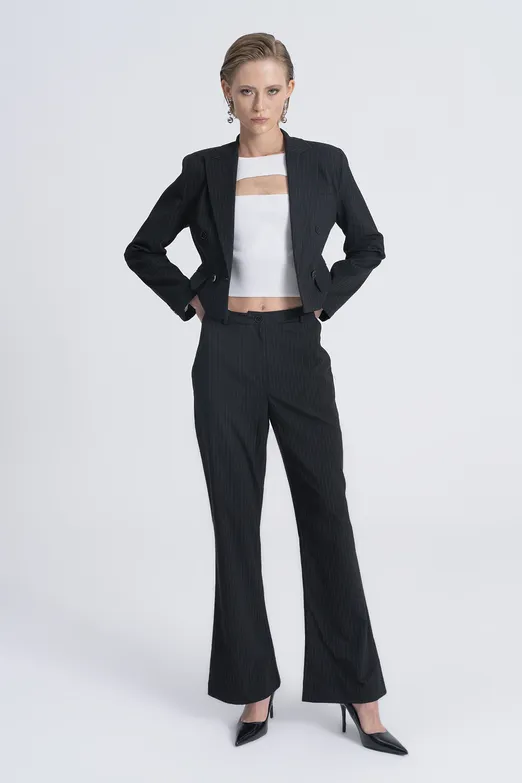 Bayan Siyah Düz Kesim Kumaş Pantolon - BSL