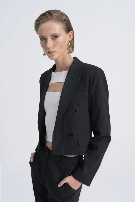 Bayan Siyah Crop Blazer Ceket - BSL