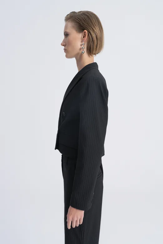 Bayan Siyah Crop Blazer Ceket - BSL