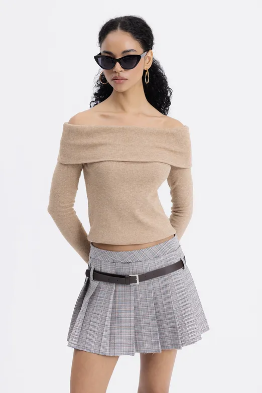 Bayan Bej Madonna Yakalı Kazak - BSL