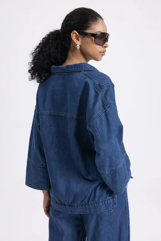 Bayan Lacivert Yaka Detaylı Denim Bluz - BSL