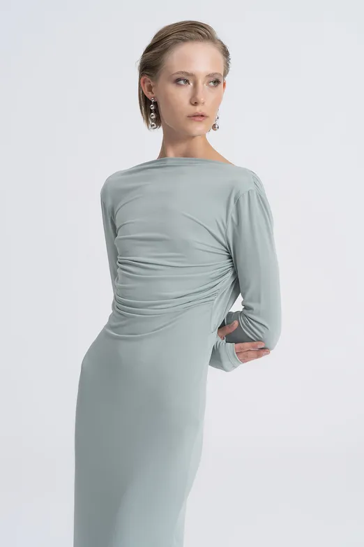 Bayan Yeşil Kayık Yaka Sırt Dekolteli Maksi Elbise - BSL