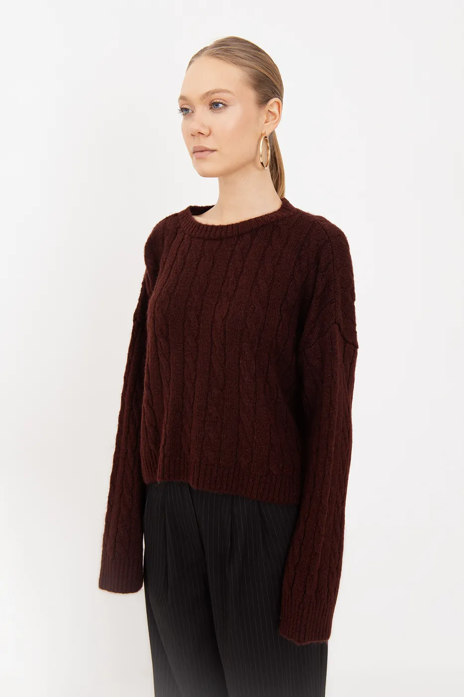 Bayan Bordo Saç Örgülü Kazak