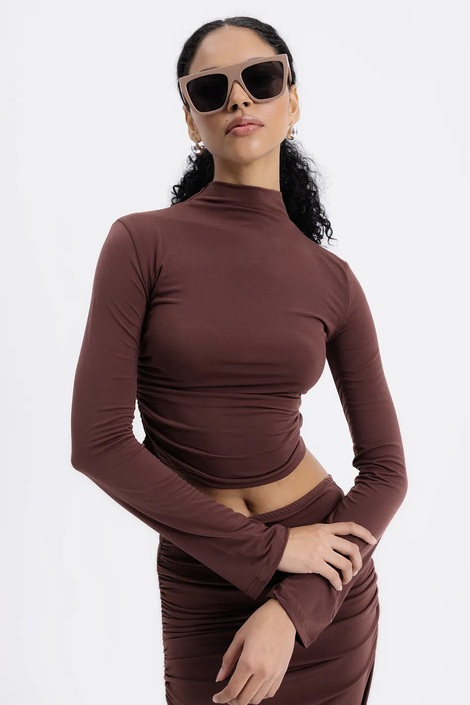 Bayan Kahverengi Sırt Pencere Detaylı Crop Top
