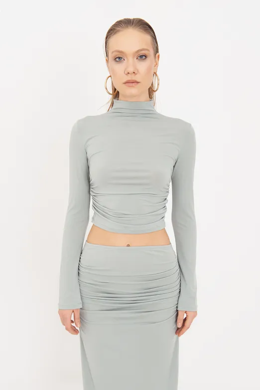 Bayan Yeşil Sırt Pencere Detaylı Crop Top - BSL