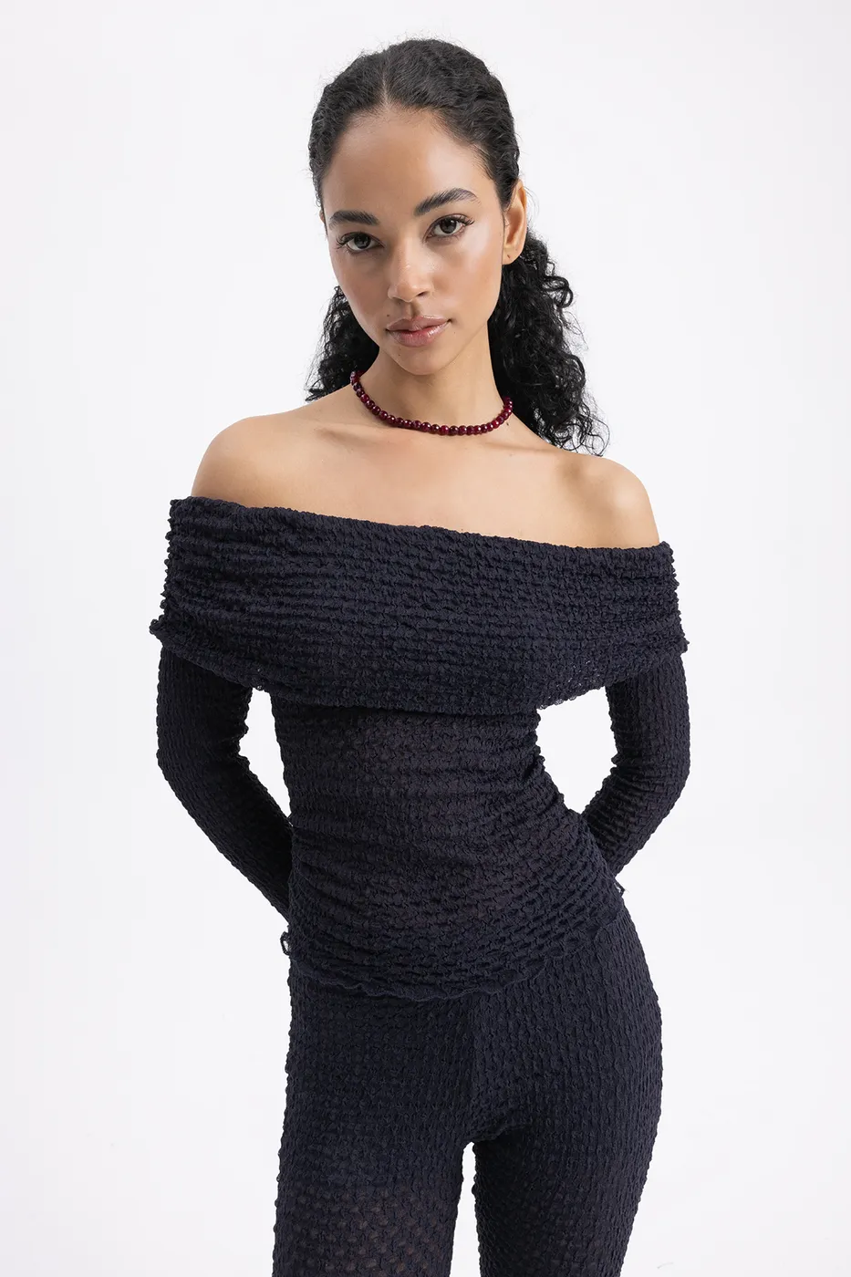 Bayan Lacivert Madonna Yaka Dantel Top